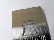 De plata de oro grabada corte de encargo del laser de las tarjetas de visita del metal cepillada