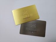 tarjetas de visita del metal del grueso de 0.5m m Deboss Logo Silver Gold Brushed Finish