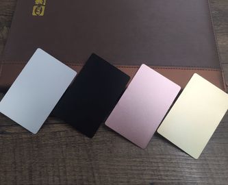 Tarjetas de visita coloreadas del metal que imprimen, tarjeta de visita de aluminio de encargo cuadrada