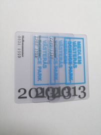 Las tarjetas de visita transparentes por encargo del PVC de Matt con graban en relieve número del oro/de la plata
