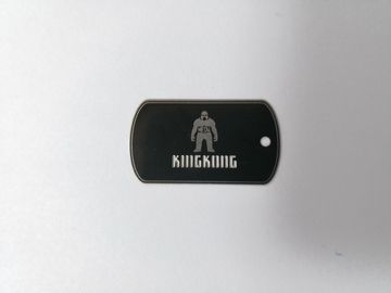 Negro ULTRAVIOLETA brillante impreso corte del laser de la etiqueta del metal del visitante de la entrada del banco